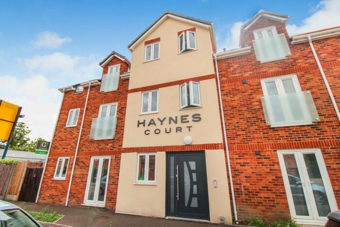1 Bedroom Flat To Rent In Flat, Haynes Court, Haynes Road, Bedford, MK42