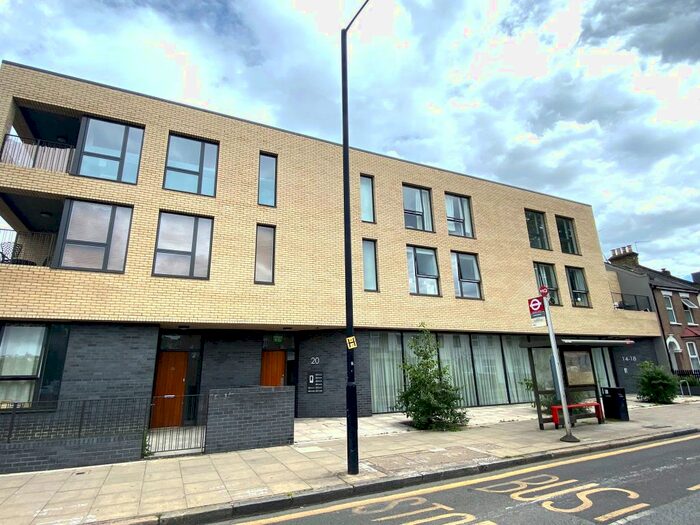 2 Bedroom Flat To Rent In Water Lane, London, E15