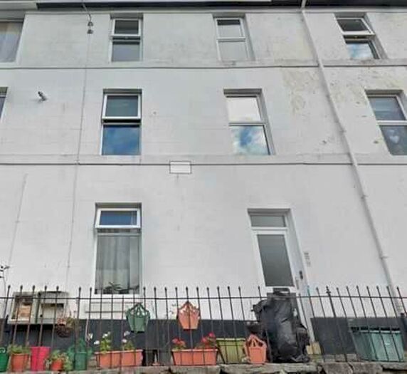 1 Bedroom Apartment To Rent In Madrapore Road, Torquay, TQ1