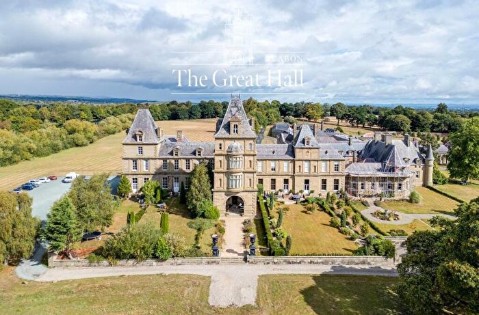 4 Bedroom Character Property For Sale In Wynnstay Hall Estate, Ruabon, LL14