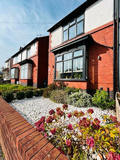 3 Bedroom Semi-Detached House To Rent In Aubrey Road, Birmingham, B32