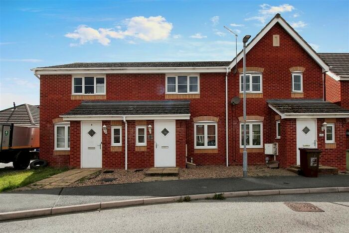 2 Bedroom Property To Rent In Magpie Close, Corby, NN18