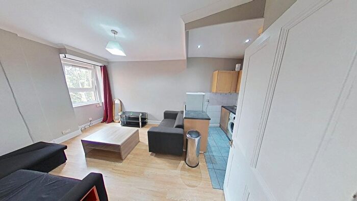 1 Bedroom Flat To Rent In Bothwell Street, Edinburgh, EH7