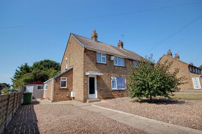 3 Bedroom Semi-Detached House For Sale In Mill Drive, Leven, Beverley, HU17