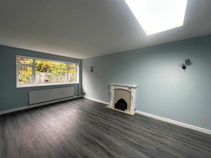 2 Bedroom Bungalow For Sale In Featherston Grange, Glasshouse Lane, Lapworth, Solihull, B94