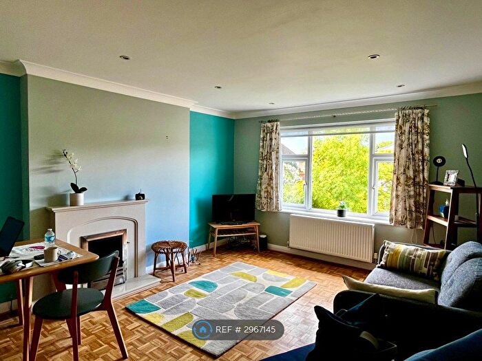 1 Bedroom Flat To Rent In Hawthorne Avenue, Ruislip, HA4