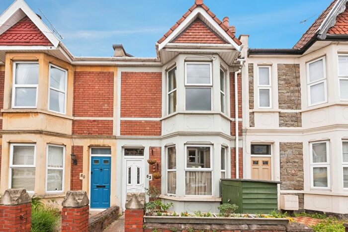 3 Bedroom Terraced House For Sale In Repton Road, Brislington, Bristol, BS4
