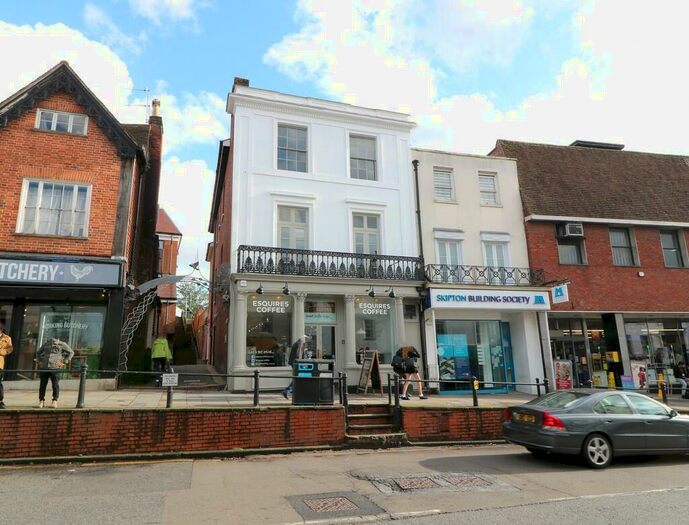 2 Bedroom Apartment To Rent In High Street, Dorking, RH4