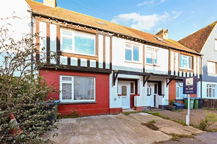 5 Bedroom Terraced House To Rent In Burnham Avenue, Bognor Regis, PO21