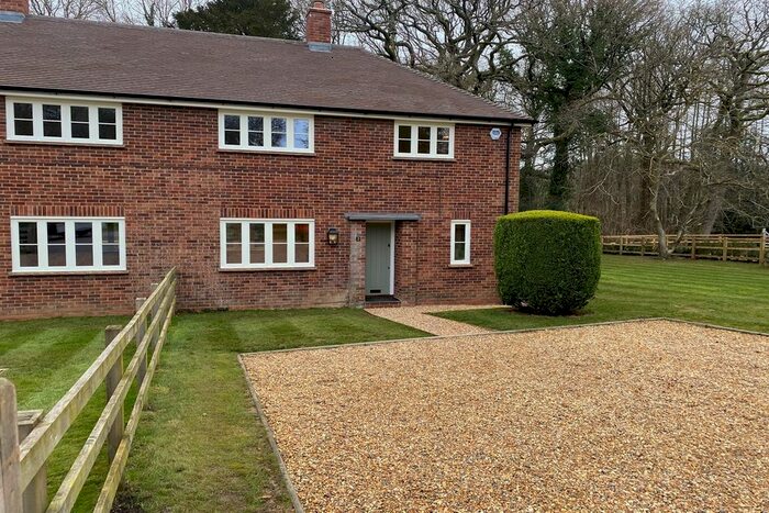 3 Bedroom Semi-Detached House To Rent In Tytheland Cottages, Woodlands, Bramdean, Alresford SO24