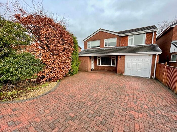 5 Bedroom Detached House For Sale In Meadowcroft, Higher Kinnerton, Chester, CH4