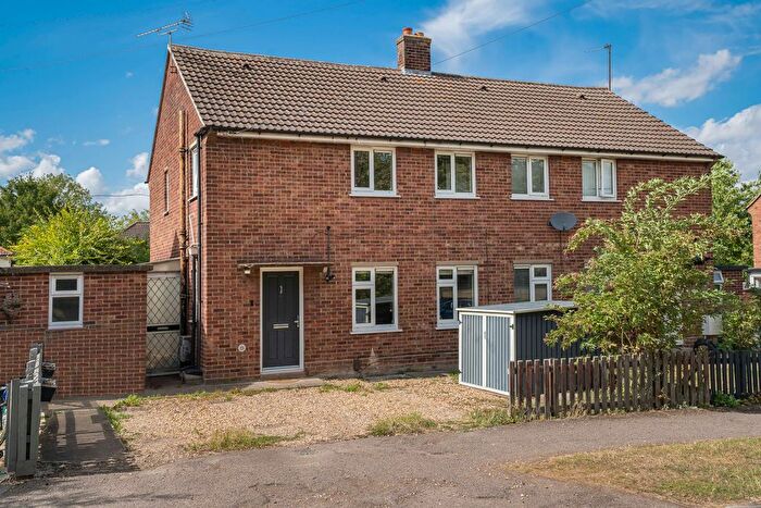 3 Bedroom Semi-Detached House For Sale In Ditton Lane, Cambridge, CB5