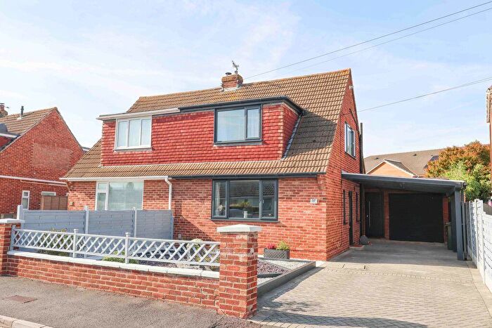 4 Bedroom Semi-Detached House For Sale In Shelley Avenue, Clevedon, BS21