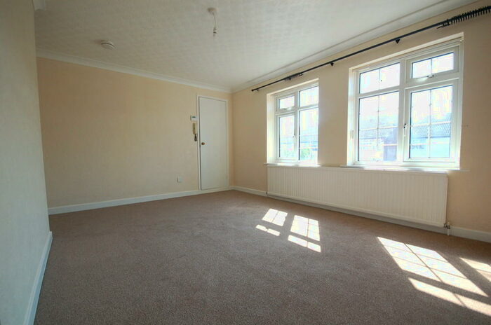 1 Bedroom Apartment To Rent In C Carmont Court St James Road, FY4