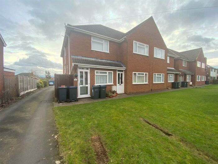 2 Bedroom Flat To Rent In Romilly Close, Sutton Coldfield, West Midlands, B76