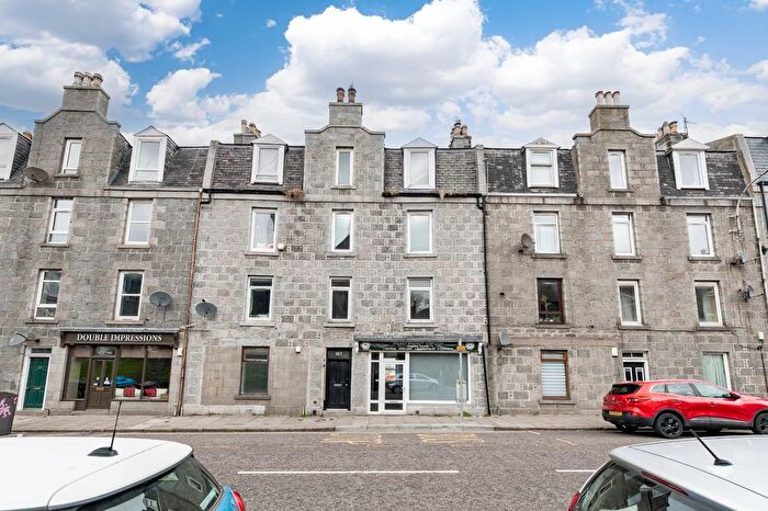 1 Bedroom Flat To Rent In Victoria Road, Torry, Aberdeen, AB11
