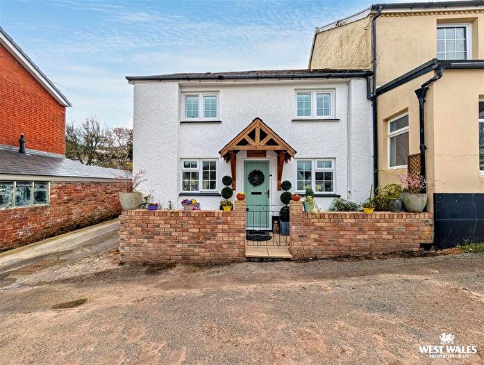 2 Bedroom Semi Detached House For Sale In Ferryside, SA17