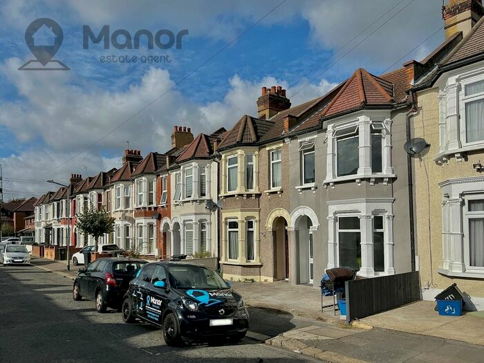 3 Bedroom Terraced House To Rent In Audrey Road, Ilford, IG1