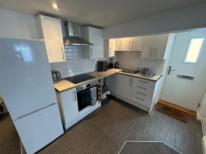 Studio To Rent In London Road, Bognor Regis, West Sussex, PO21