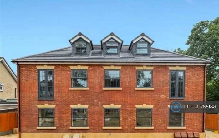 4 Bedroom Flat To Rent In The Drive, Wembley Park, HA9