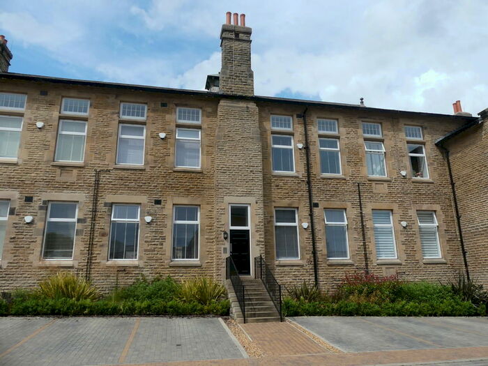 1 Bedroom Apartment To Rent In Norwood Drive, Menston, LS29