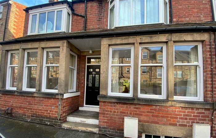 1 Bedroom Flat To Rent In Mornington Terrace, Harrogate, North Yorkshire HG1