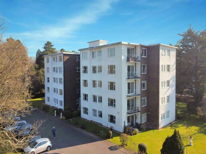 2 Bedroom Flat To Rent In Western Road, Branksome Park, BH13