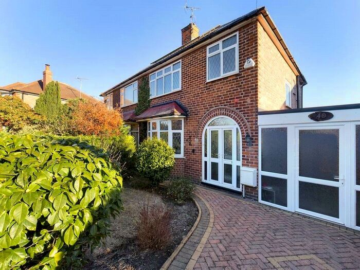 Houses for sale & to rent in NG8 1GF, Hallowell Drive, Wollaton West