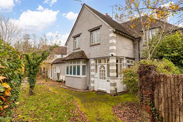 6 Bedroom Detached House For Sale In Windmill Lane, East Grinstead, RH19