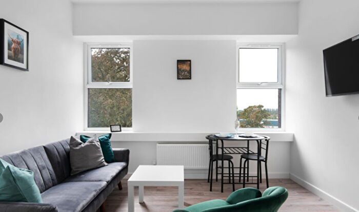 1 Bedroom Flat To Rent In Rickfords Hill, Aylesbury, HP20