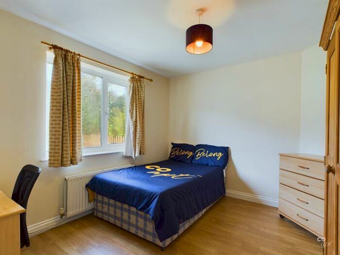 1 Bedroom Semi-Detached House To Rent In The Avenue, Brighton, BN2