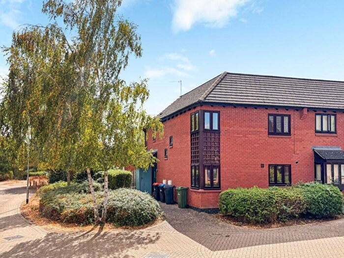 3 Bedroom Semi-Detached House For Sale In Ravenglass Croft, Broughton, Broughton, MK10