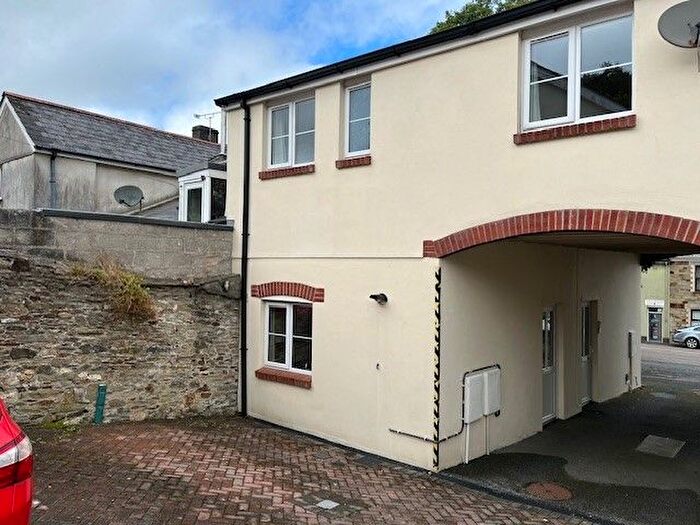 2 Bedroom Mews To Rent In Higher Bore Street, Bodmin, PL31