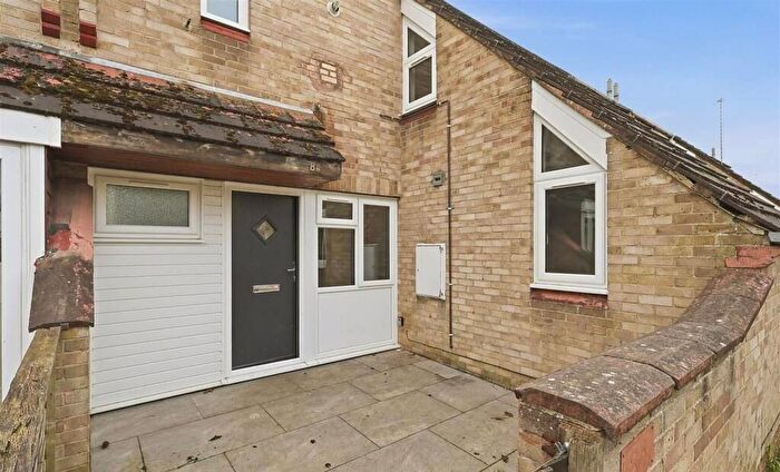 3 Bedroom Terraced House To Rent In Pitsea, SS13