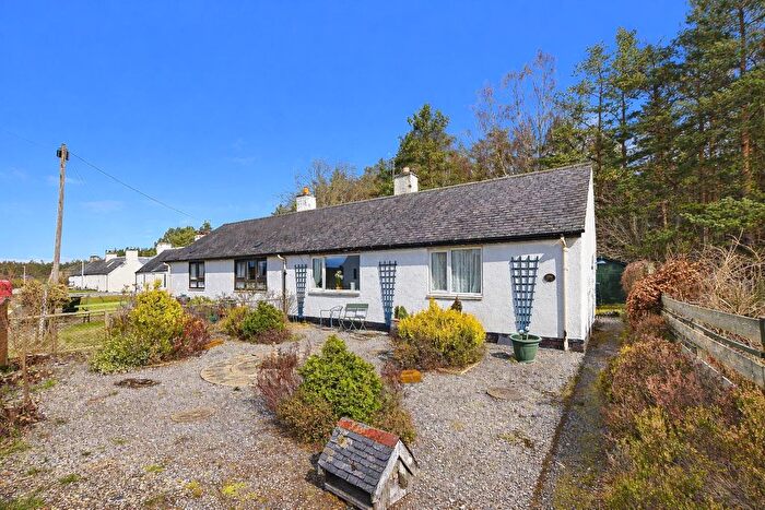 2 Bedroom Semi-detached House For Sale In Mackenzie Crescent, Nethy Bridge, PH25