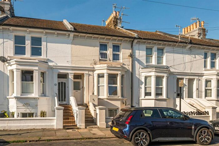 1 Bedroom Apartment For Sale In Goldstone Road, Hove, BN3