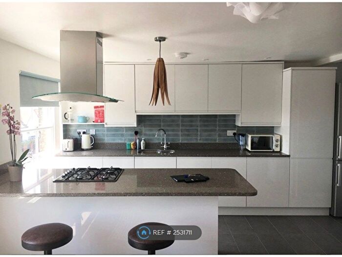 1 Bedroom Flat To Rent In Chesterton Road, Cambridge, CB4