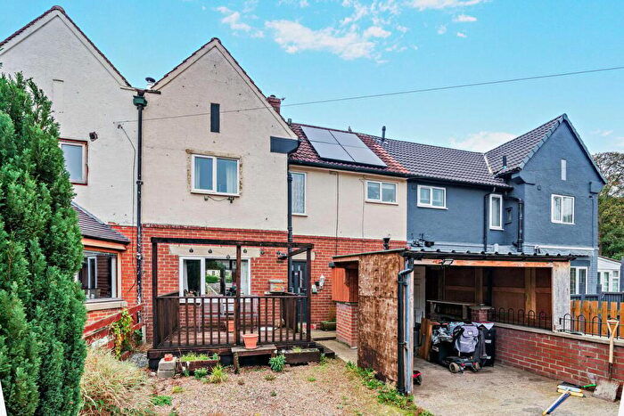 3 Bedroom Terraced House For Sale In Kineholme Drive, Otley, LS21