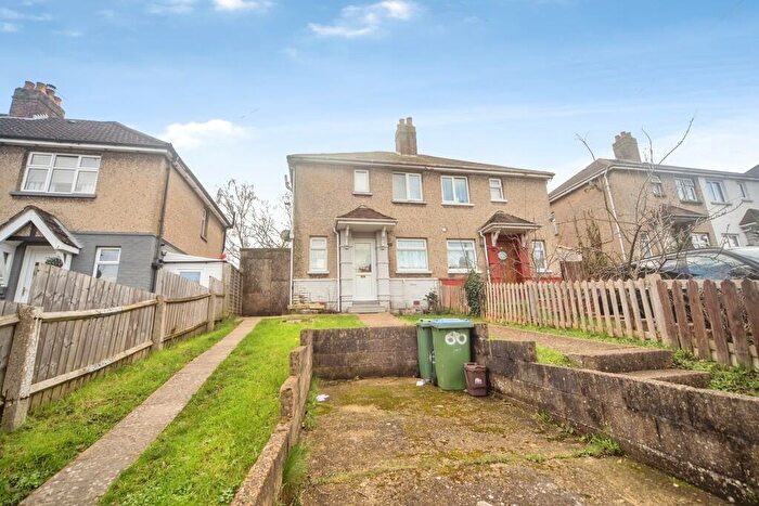 3 Bedroom Semi-Detached House For Sale In Bluebell Road, SO16