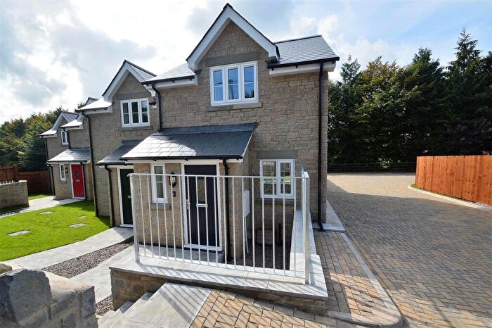 2 Bedroom Semi-Detached House To Rent In Harpers Close, Coalway, GL16