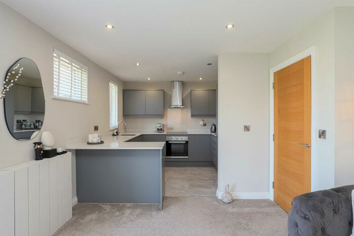 2 Bedroom Apartment For Sale In Staveley Road, Poolsbrook, S43