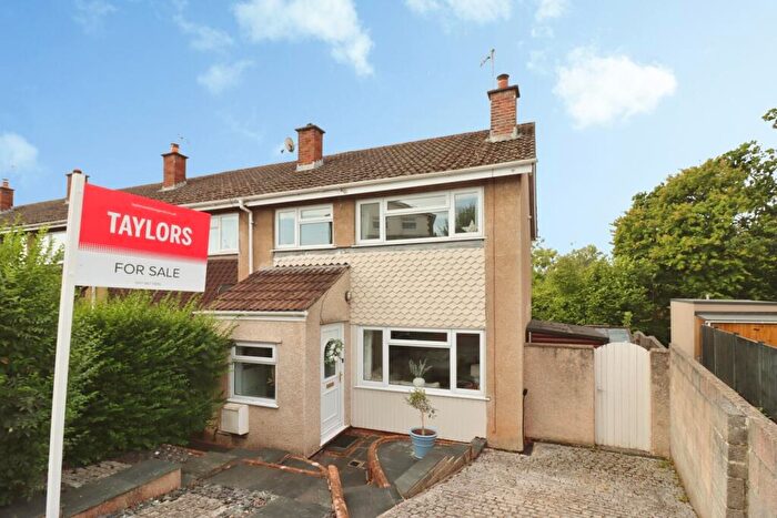 3 Bedroom End Of Terrace House For Sale In St. Francis Drive, Wick, Bristol, BS30