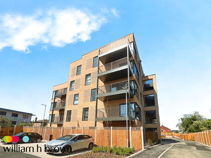 2 Bedroom Apartment To Rent In High Road, Romford, RM6