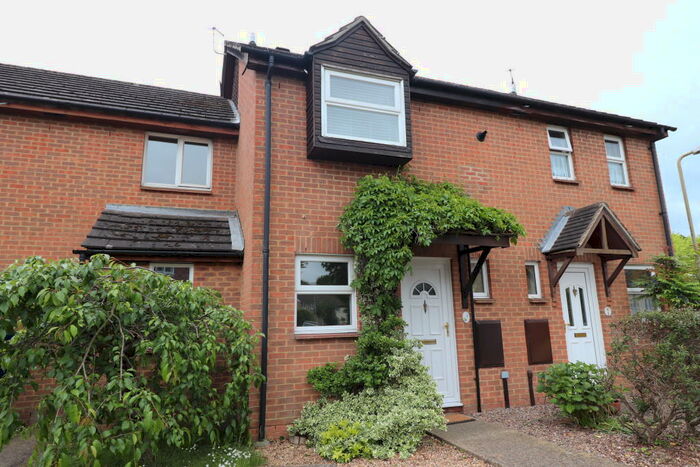 2 Bedroom House To Rent In Thriftwood - Hutton, CM13
