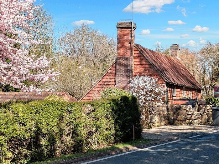 4 Bedroom Detached House For Sale In Cat Street, Upper Hartfield, TN7