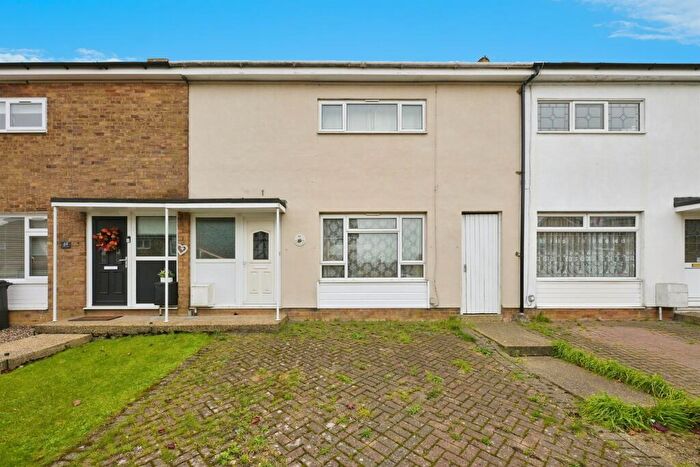 2 Bedroom Terraced House For Sale In Church Leys, Harlow, CM18