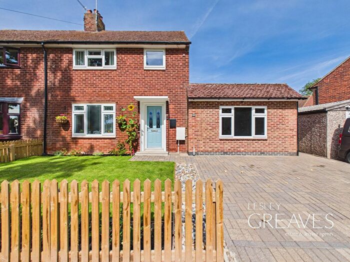 4 Bedroom Semi-detached House For Sale In Hill Syke, Lowdham, Nottingham, NG14