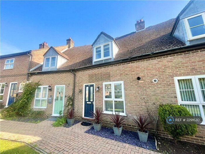 2 Bedroom Terraced House To Rent In Bittern Place, Newport, PO30