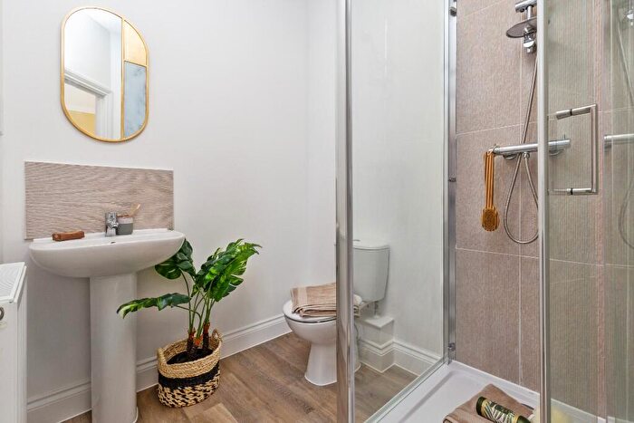 3 Bedroom End Of Terrace House For Sale In Binney Road, Drayton, Norwich, NR8