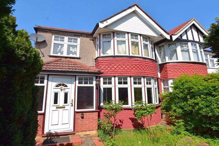 3 Bedroom Semi-Detached House For Sale In Harley Road, Harrow, HA1